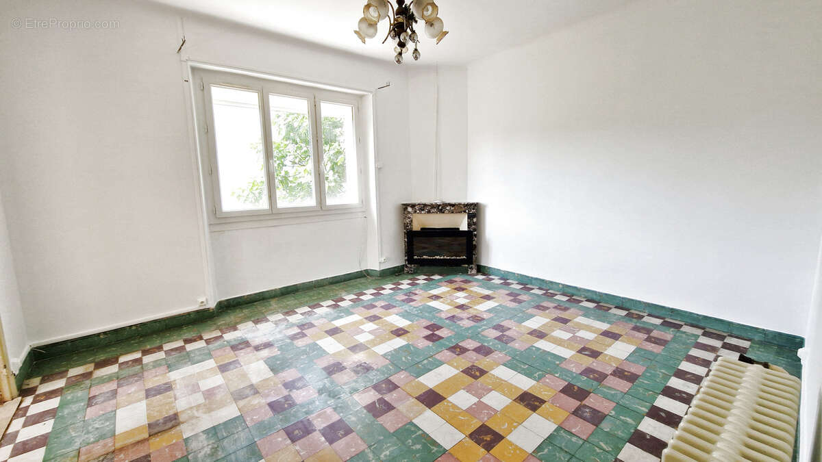 Maison à BRANOUX-LES-TAILLADES