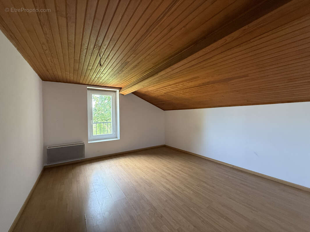 Maison à MONFERRAN-SAVES