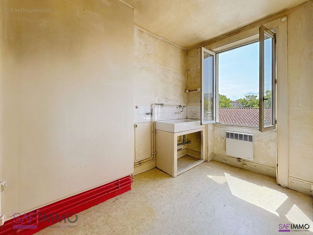 Appartement à LYON-9E