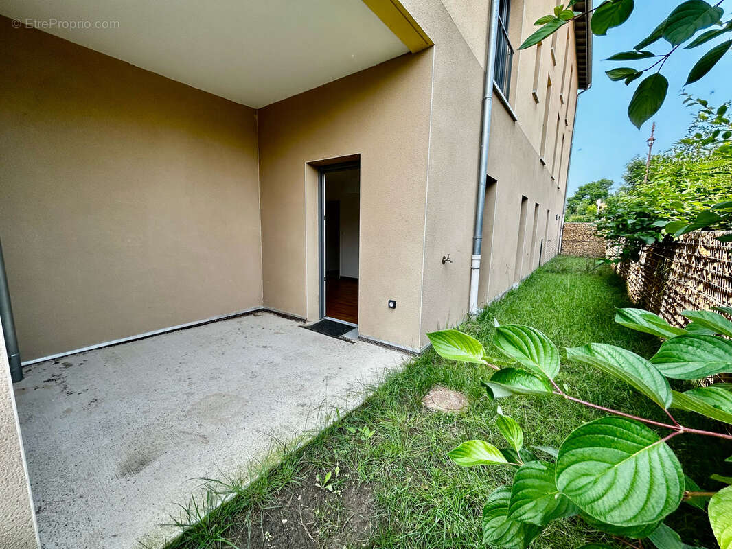 Appartement à LIERGUES