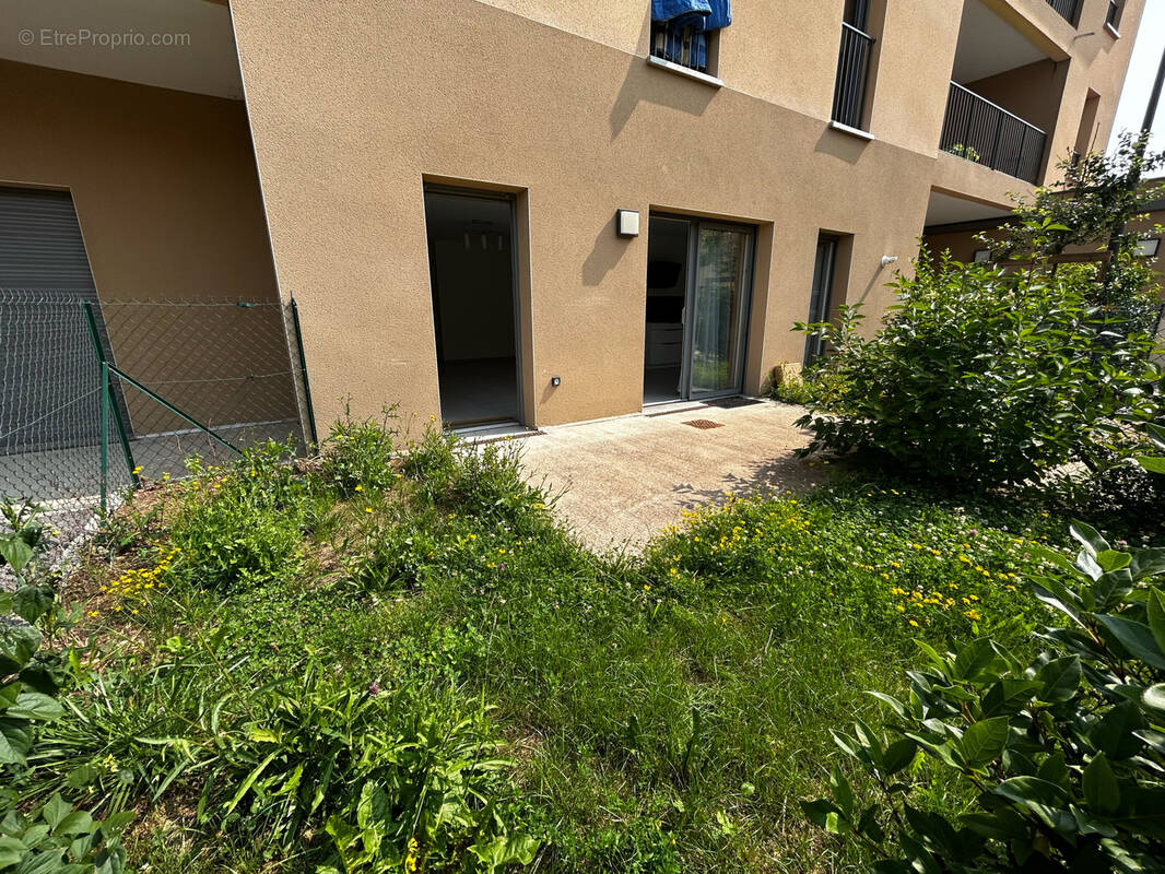 Appartement à LIERGUES