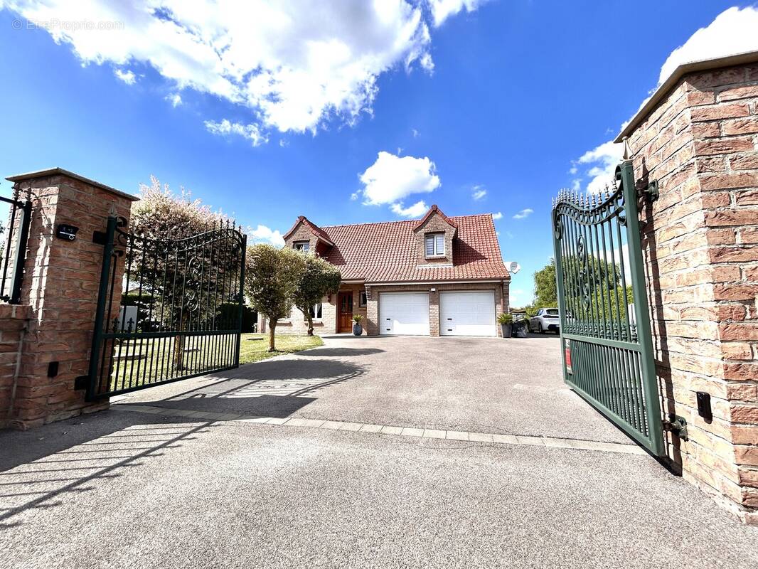 Maison à HAM-EN-ARTOIS