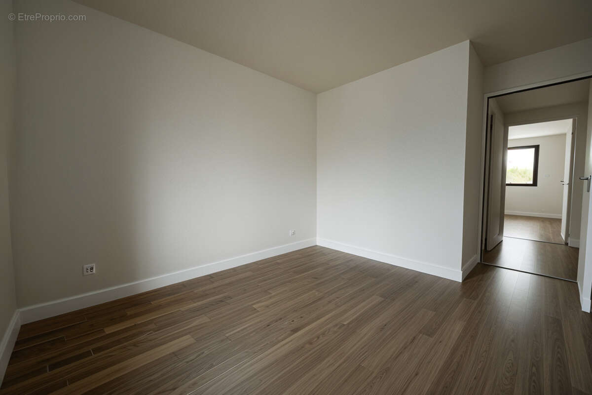 Maison à SAINT-BARTHELEMY-D&#039;ANJOU