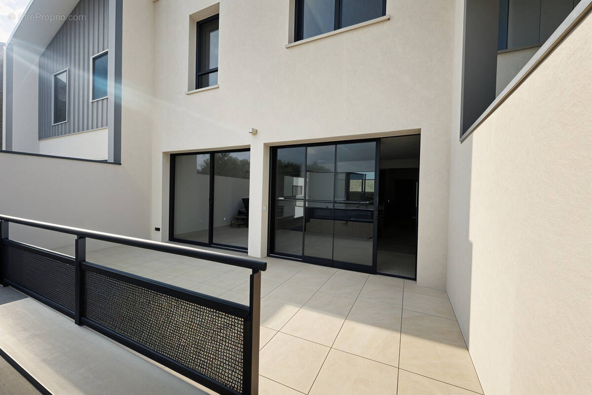 Maison à SAINT-BARTHELEMY-D&#039;ANJOU