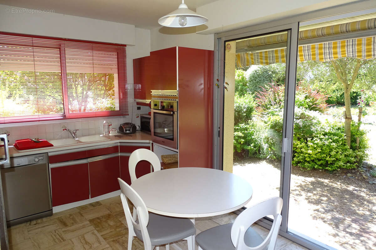 Maison à SAINT-FRAIMBAULT-DE-PRIERES