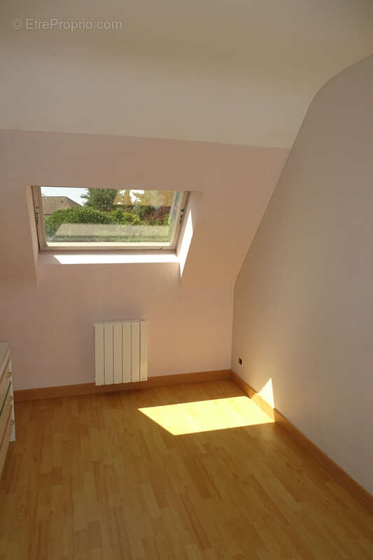 Maison à SAINT-FRAIMBAULT-DE-PRIERES