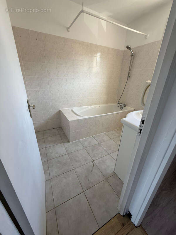 Appartement à SARI-SOLENZARA