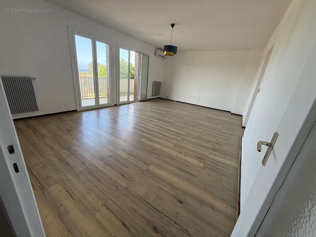 Appartement à SARI-SOLENZARA
