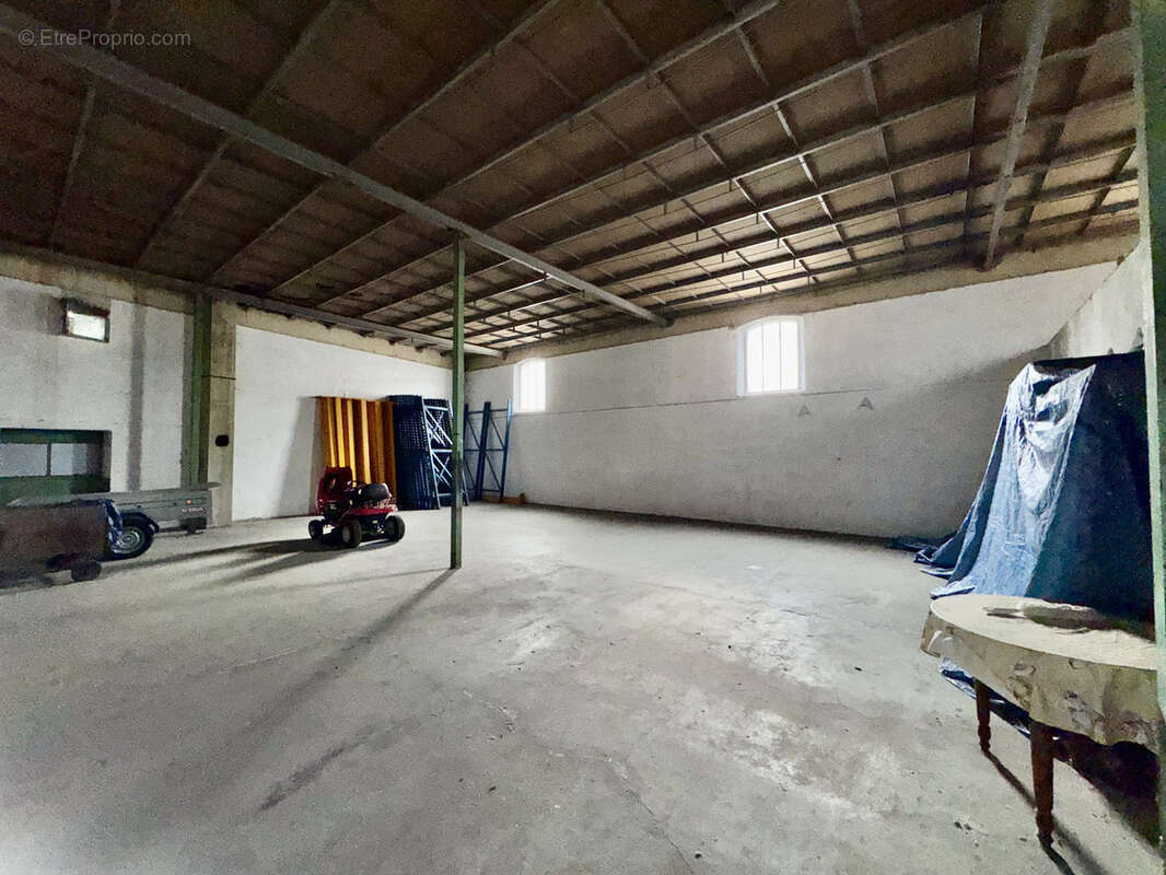 Commerce à BERGERAC