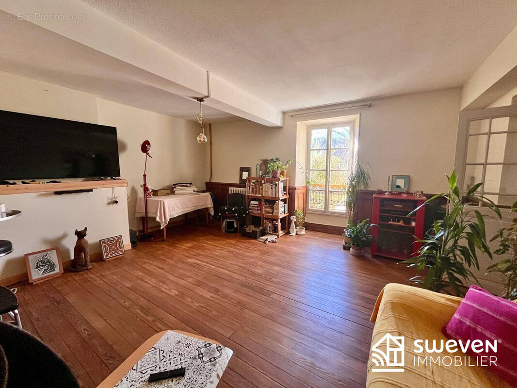 Maison à LA BASTIDE-DU-SALAT