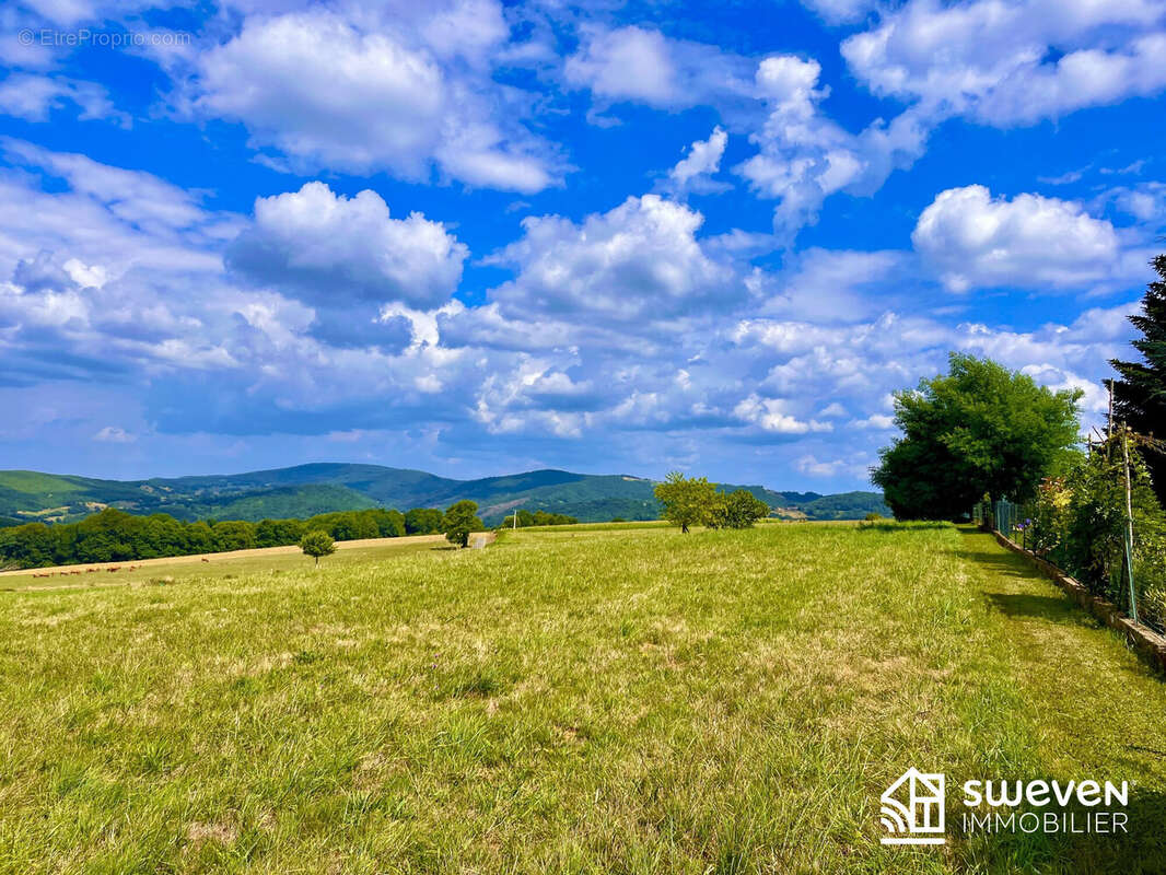 A VENDRE COUSERANS  - Terrain à LASSERRE