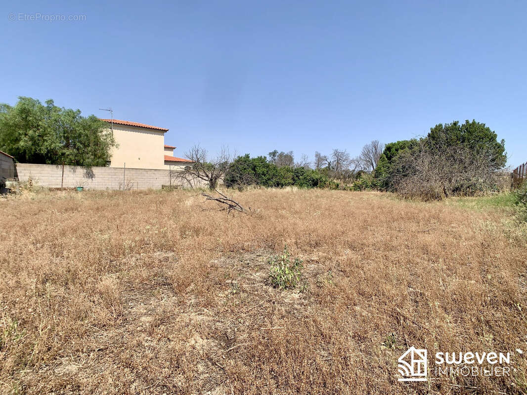 Terrain à BOMPAS