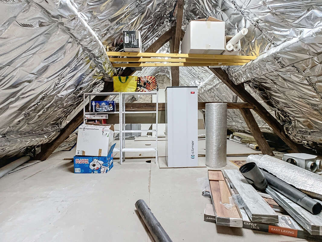 Maison à MONTMIRAIL