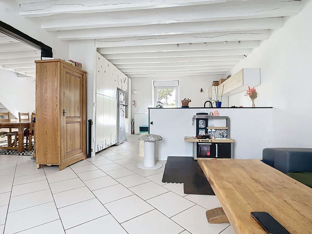 Maison à MONTMIRAIL