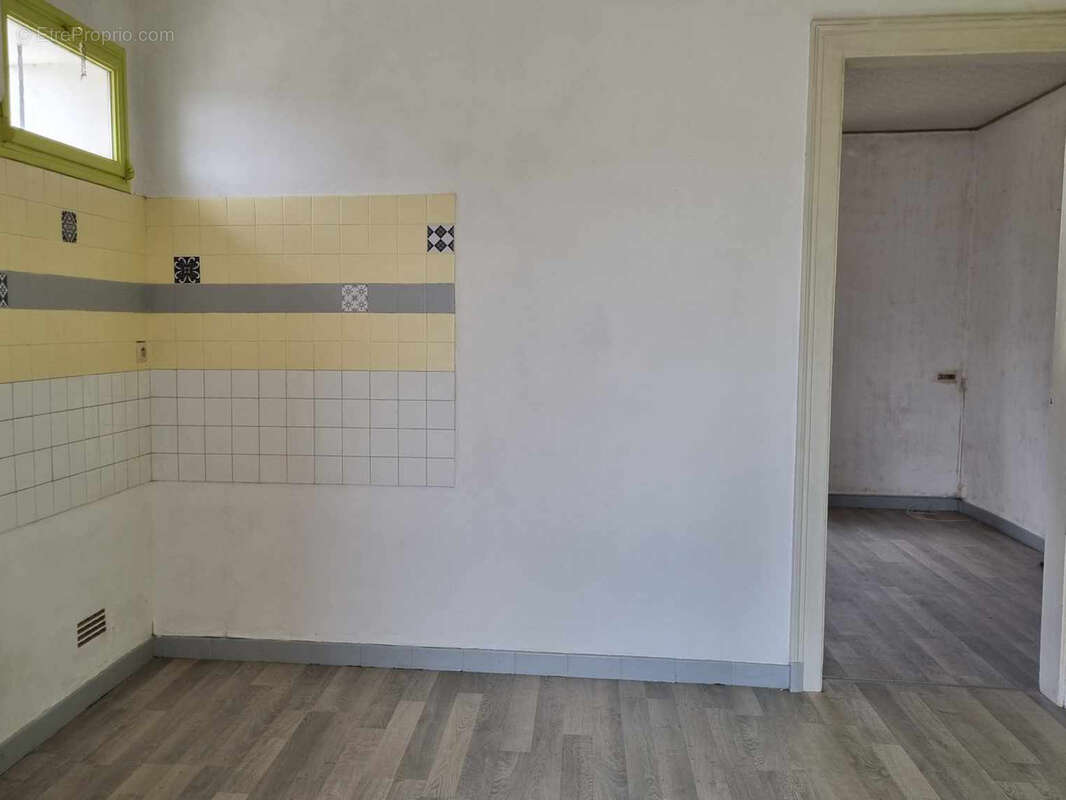 Maison à BESSE-SUR-BRAYE