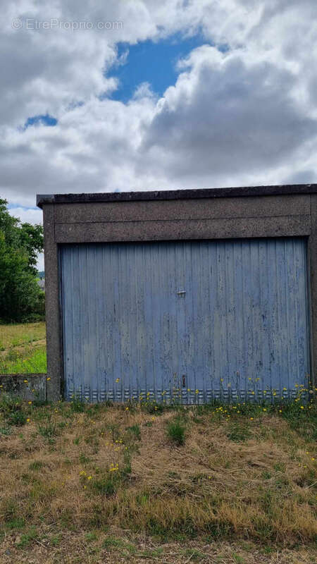 Maison à BESSE-SUR-BRAYE