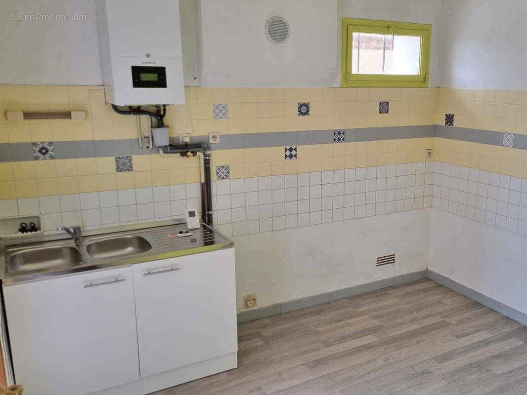 Maison à BESSE-SUR-BRAYE