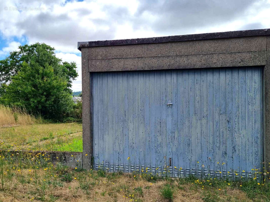 Maison à BESSE-SUR-BRAYE