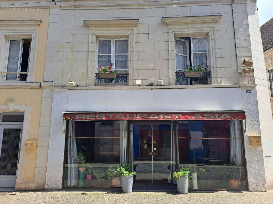 Maison à SAINT-CALAIS