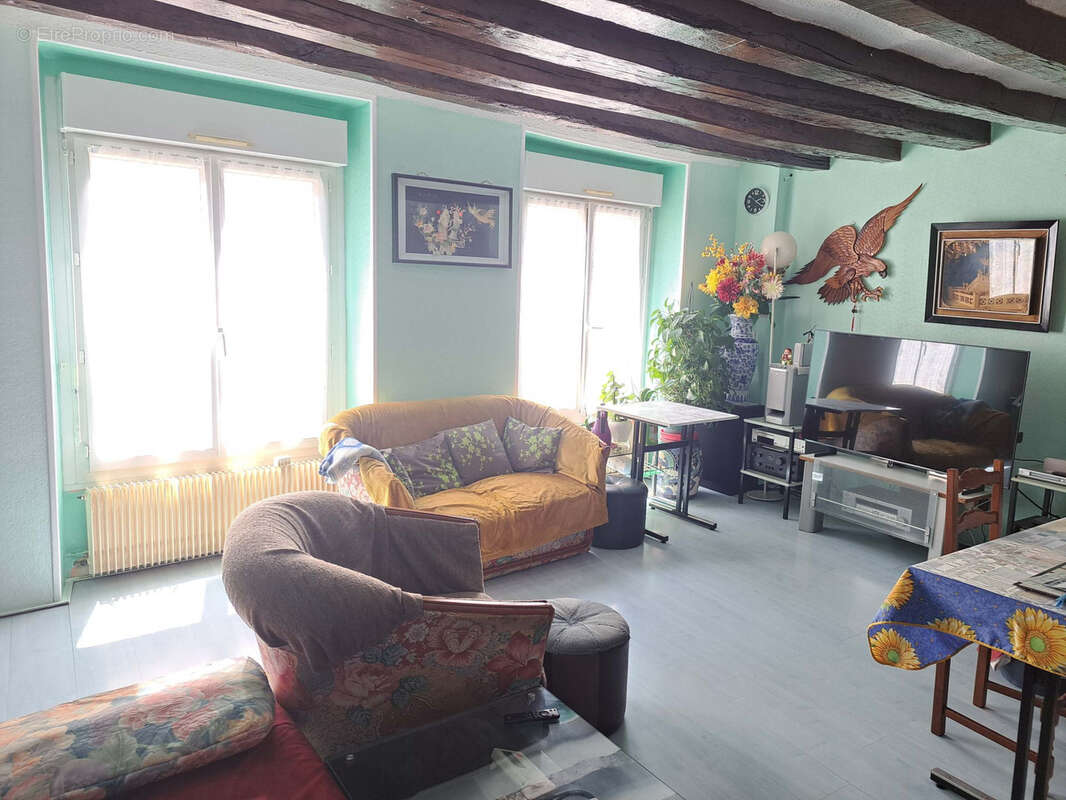 Maison à SAINT-CALAIS