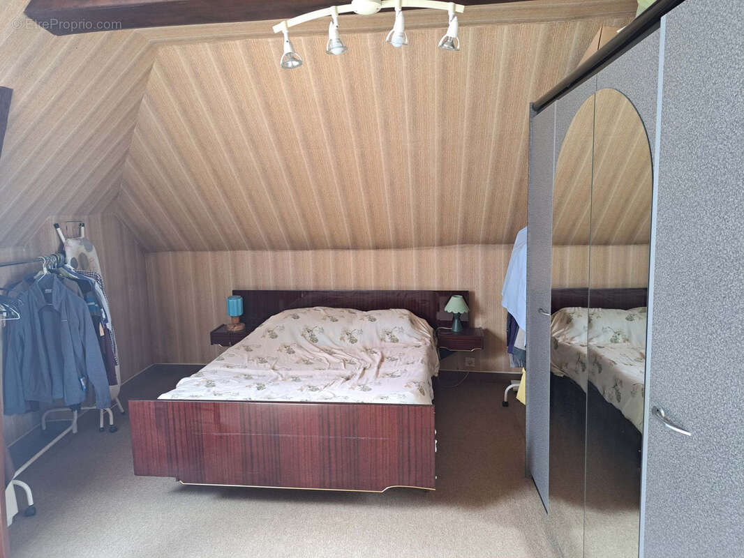 Maison à SAINT-CALAIS