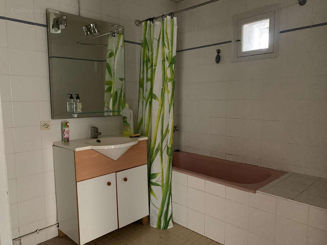 Maison à CASTELMORON-D'ALBRET