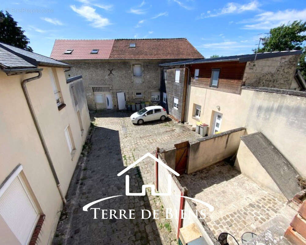 Appartement à CROUY