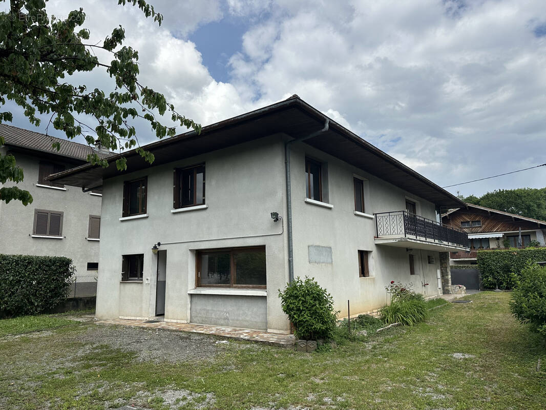 Maison à BONNEVILLE