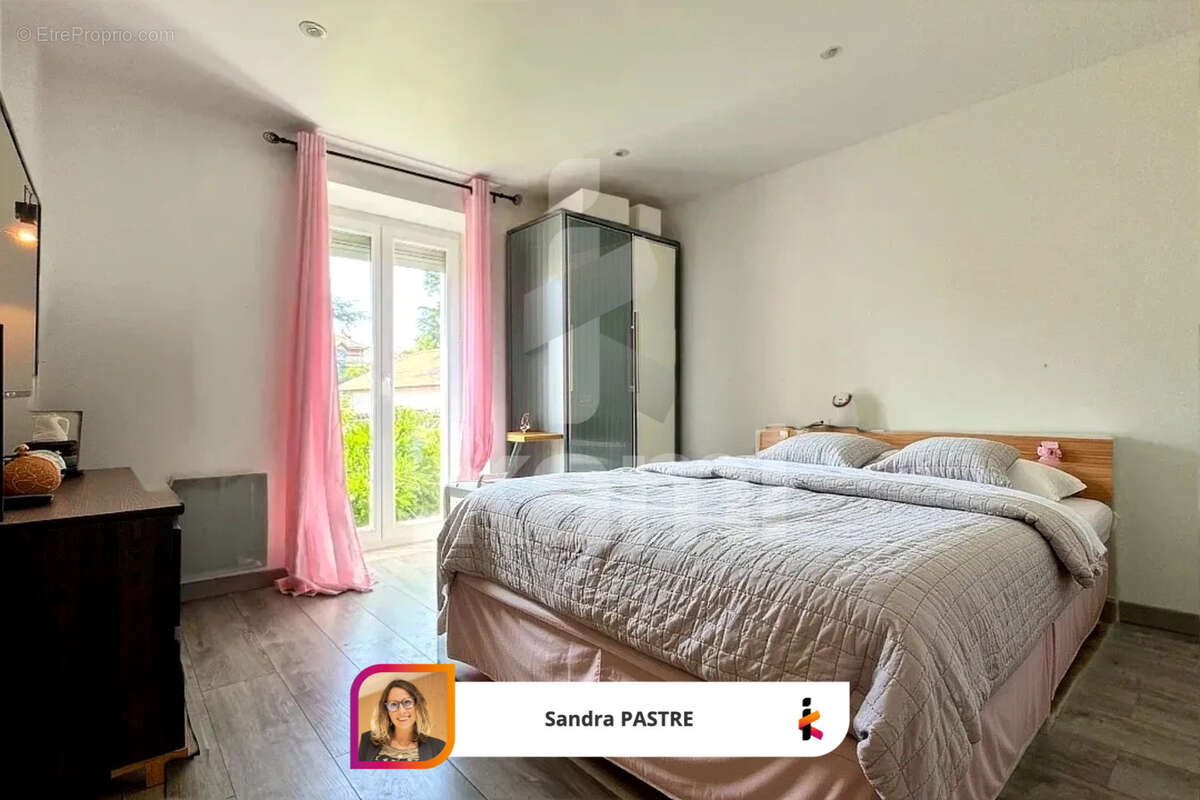 Maison à ROMANS-SUR-ISERE