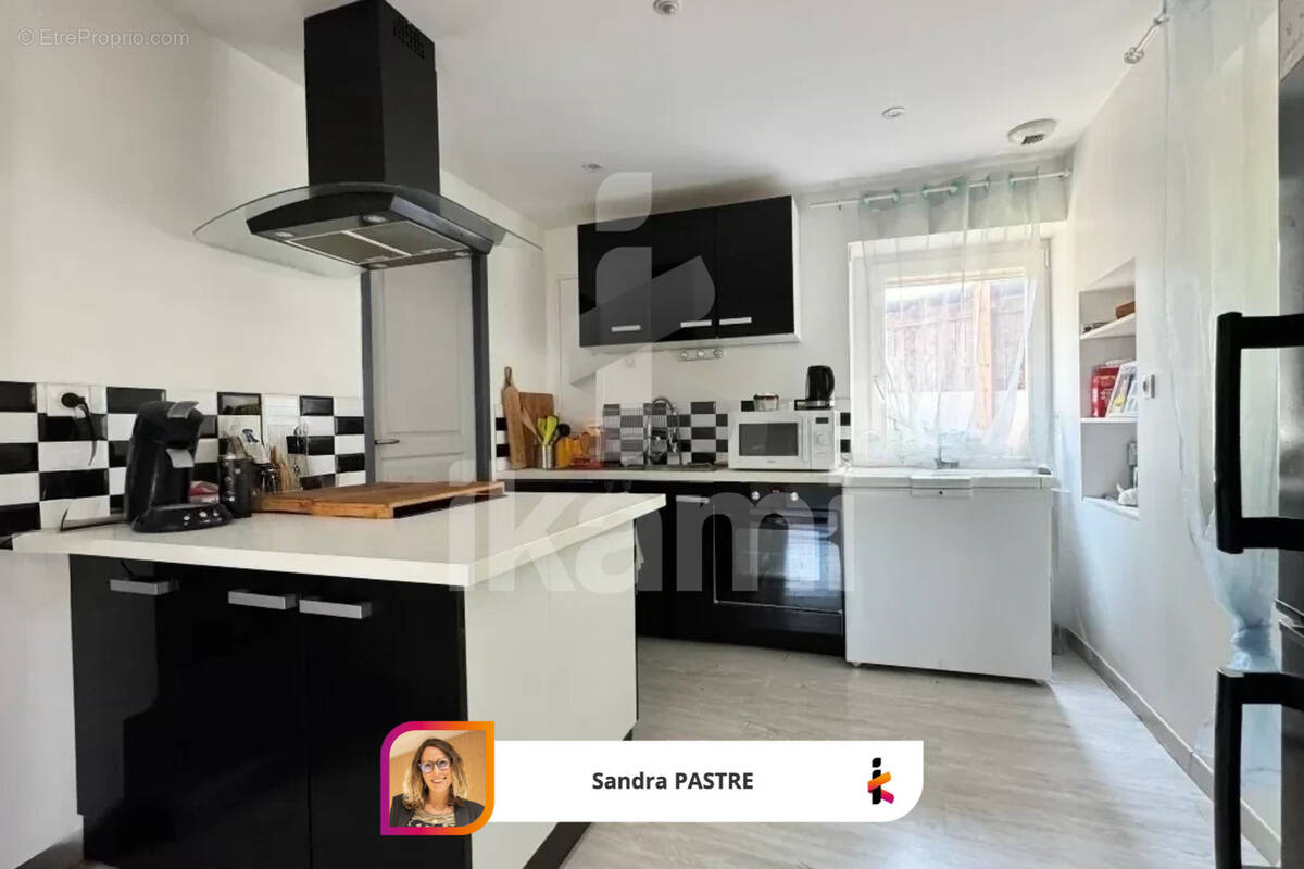 Maison à ROMANS-SUR-ISERE