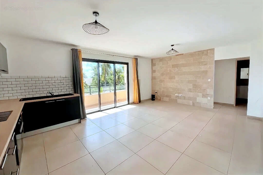 Appartement à SAINTE-MARIE