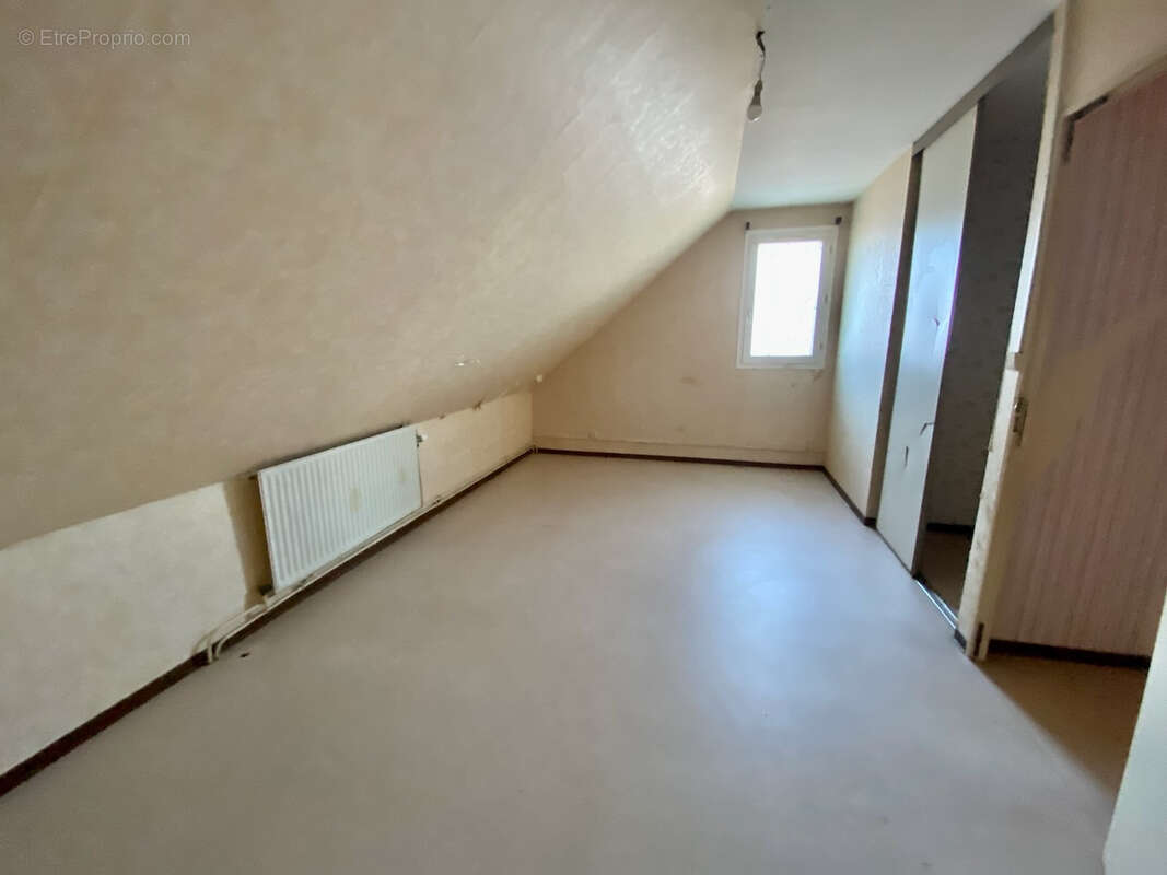 Maison à FLAUMONT-WAUDRECHIES