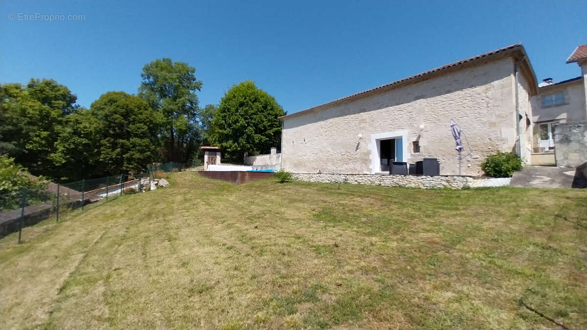 Maison à CHANCELADE