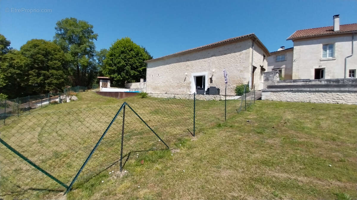 Maison à CHANCELADE