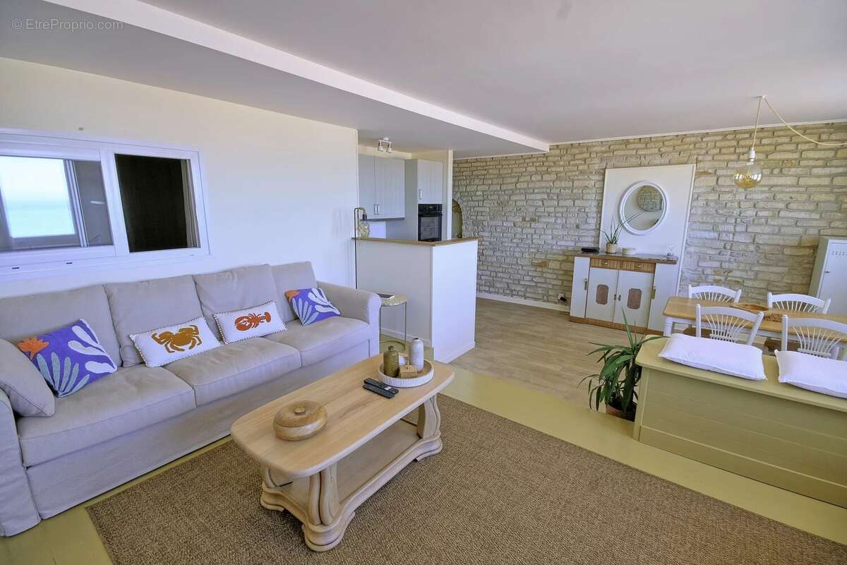 Appartement à SAINT-AUBIN-SUR-MER