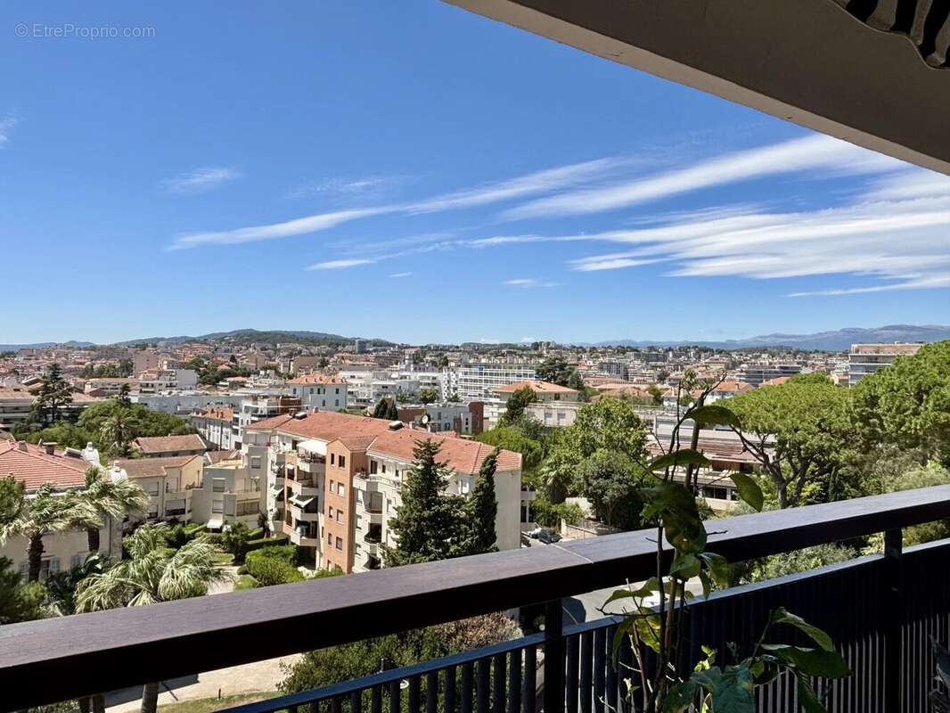 Appartement à CANNES