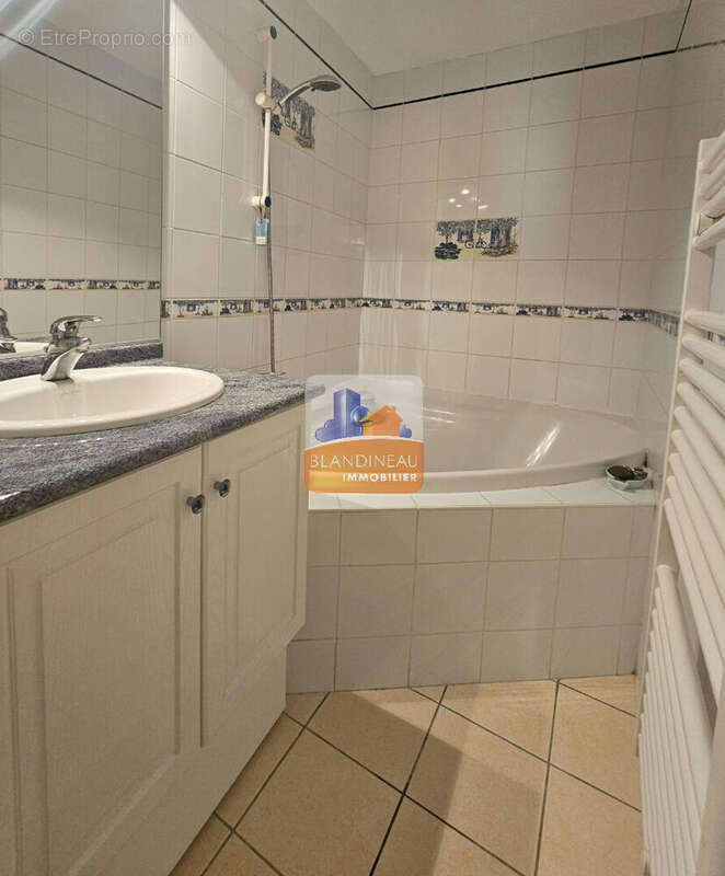 Maison à BOUGUENAIS