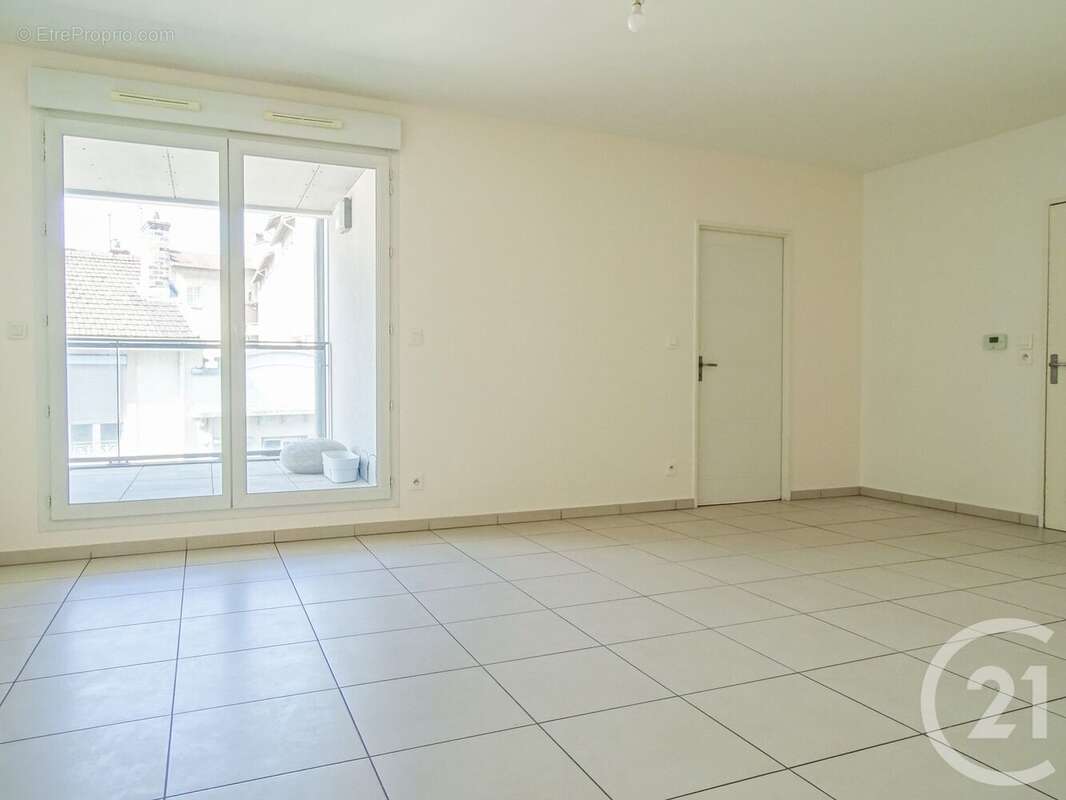Appartement à LYON-7E