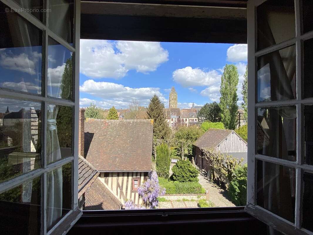 Maison à VERNEUIL-SUR-AVRE