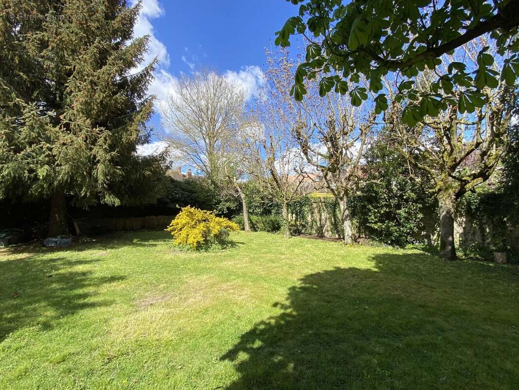 Maison à VERNEUIL-SUR-AVRE