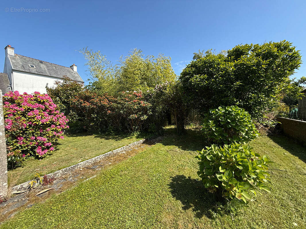 Maison à SAINT-MARTIN-DES-CHAMPS