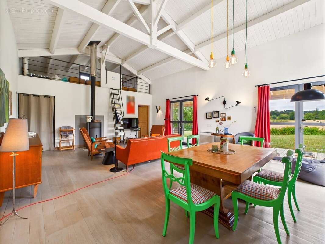 Maison à CASTILLONNES