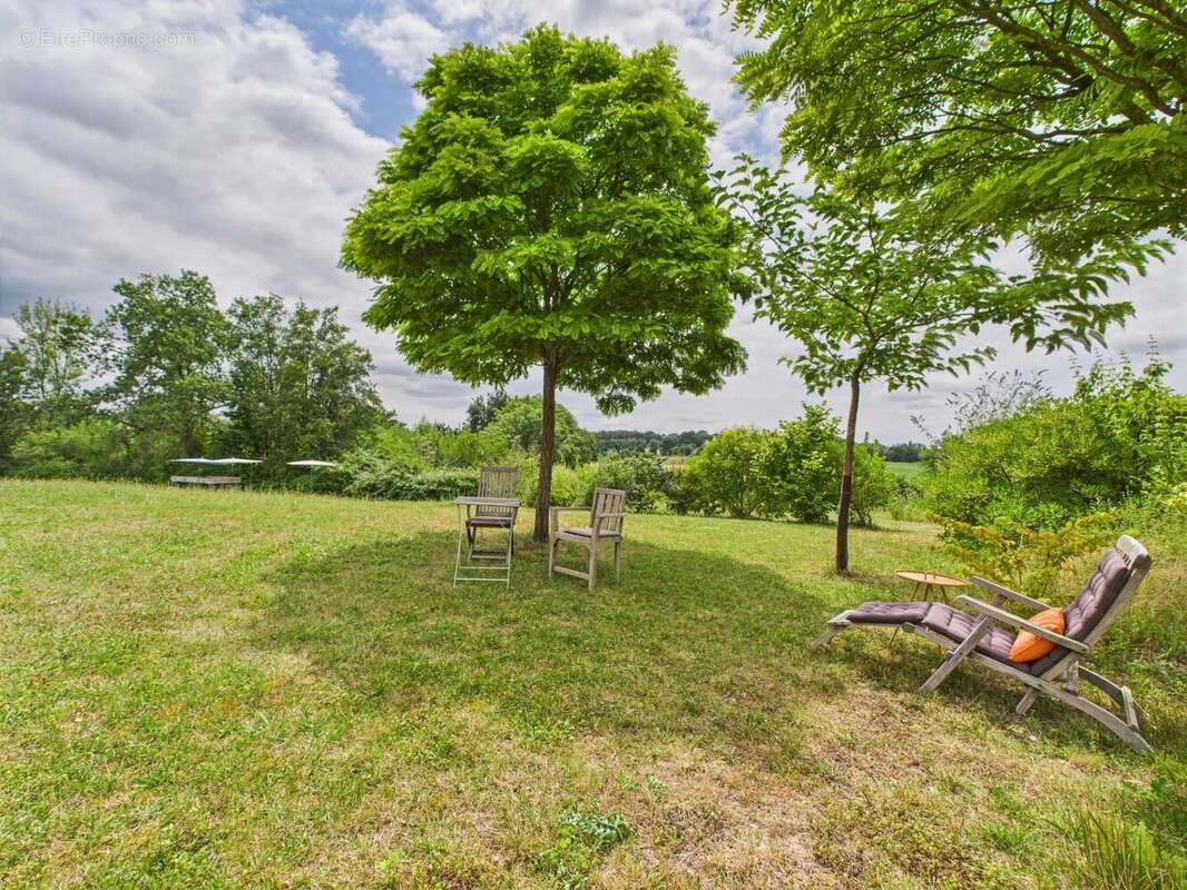 Maison à CASTILLONNES