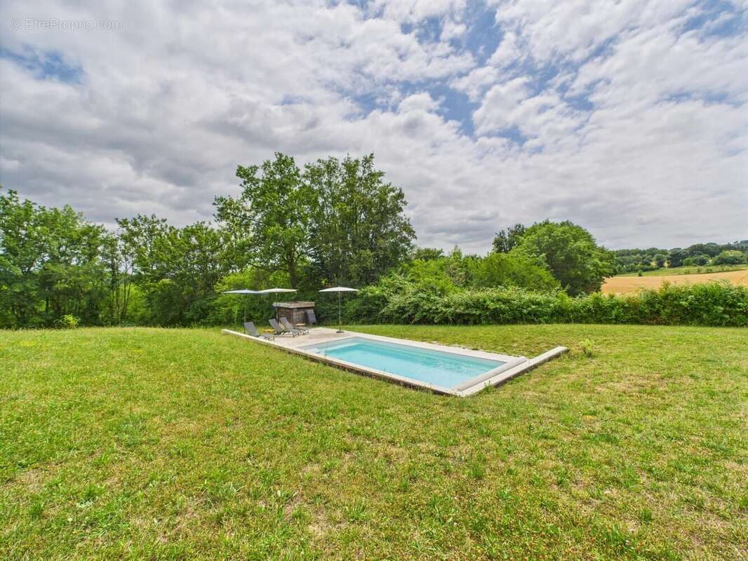 Maison à CASTILLONNES