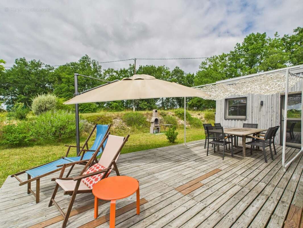 Maison à CASTILLONNES