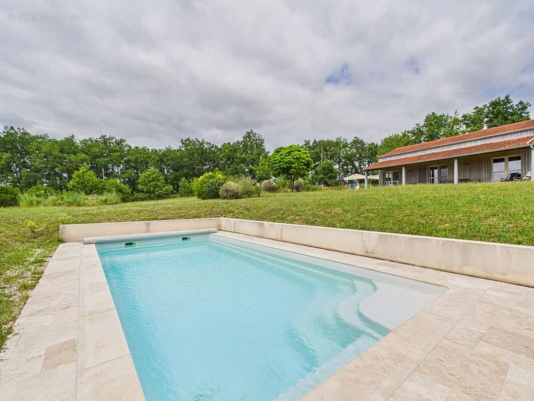 Maison à CASTILLONNES