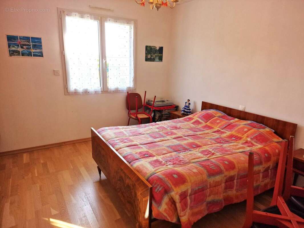 Maison à SAINT-JULIEN-DE-CONCELLES