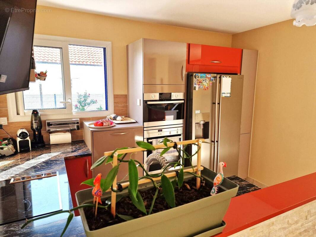 Maison à SAINT-JULIEN-DE-CONCELLES