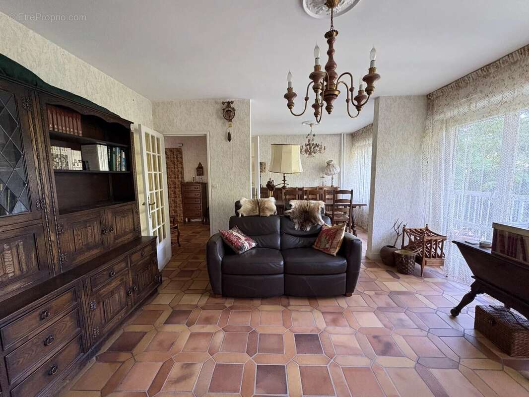 Appartement à SAINT-ETIENNE