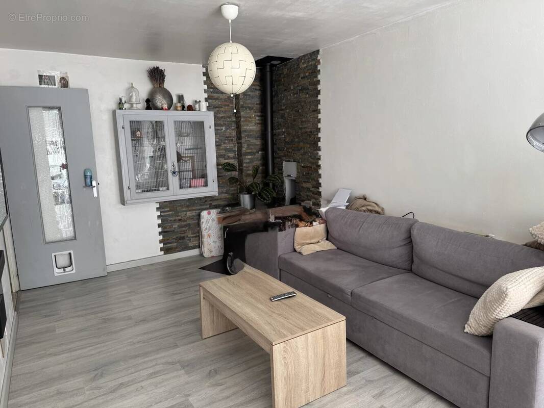 Maison à PELISSANNE